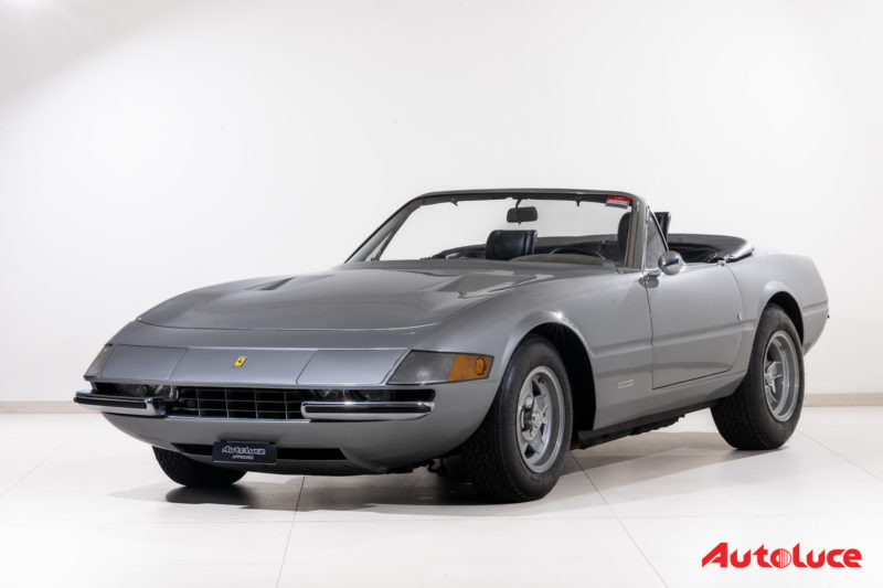 Ferrari 365 GTS/4 daytona spider