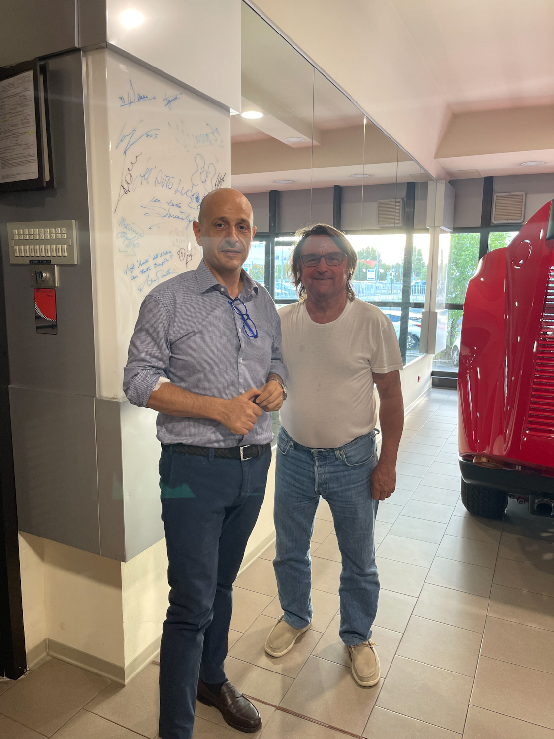 RENÉ ARNOUX IN VISITA AD AUTOLUCE