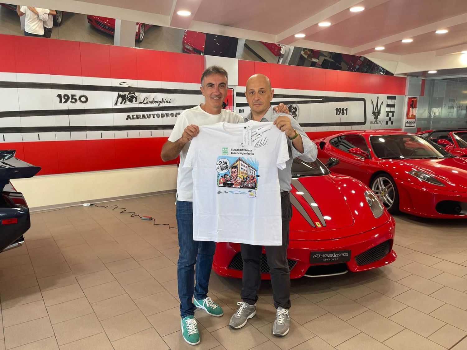 ANDREA BERTOLINI INSIEME AD AUTOLUCE PER LA CASA DI FAUSTA